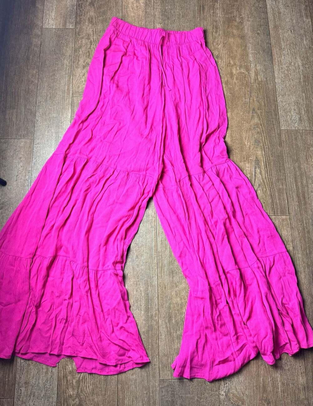 Eye of the Needle pink wide leg pants, Size Small